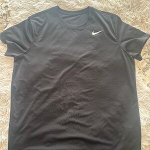 Men’s Nike Dri-FIT “The Nike Tee” Black Short Sleeve Athletic Shirt XL